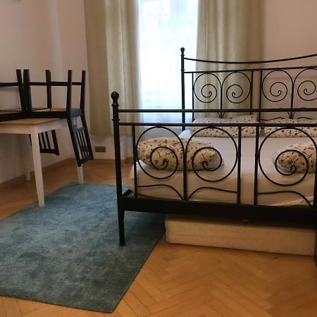 Main Square Apartaments Краків Екстер'єр фото