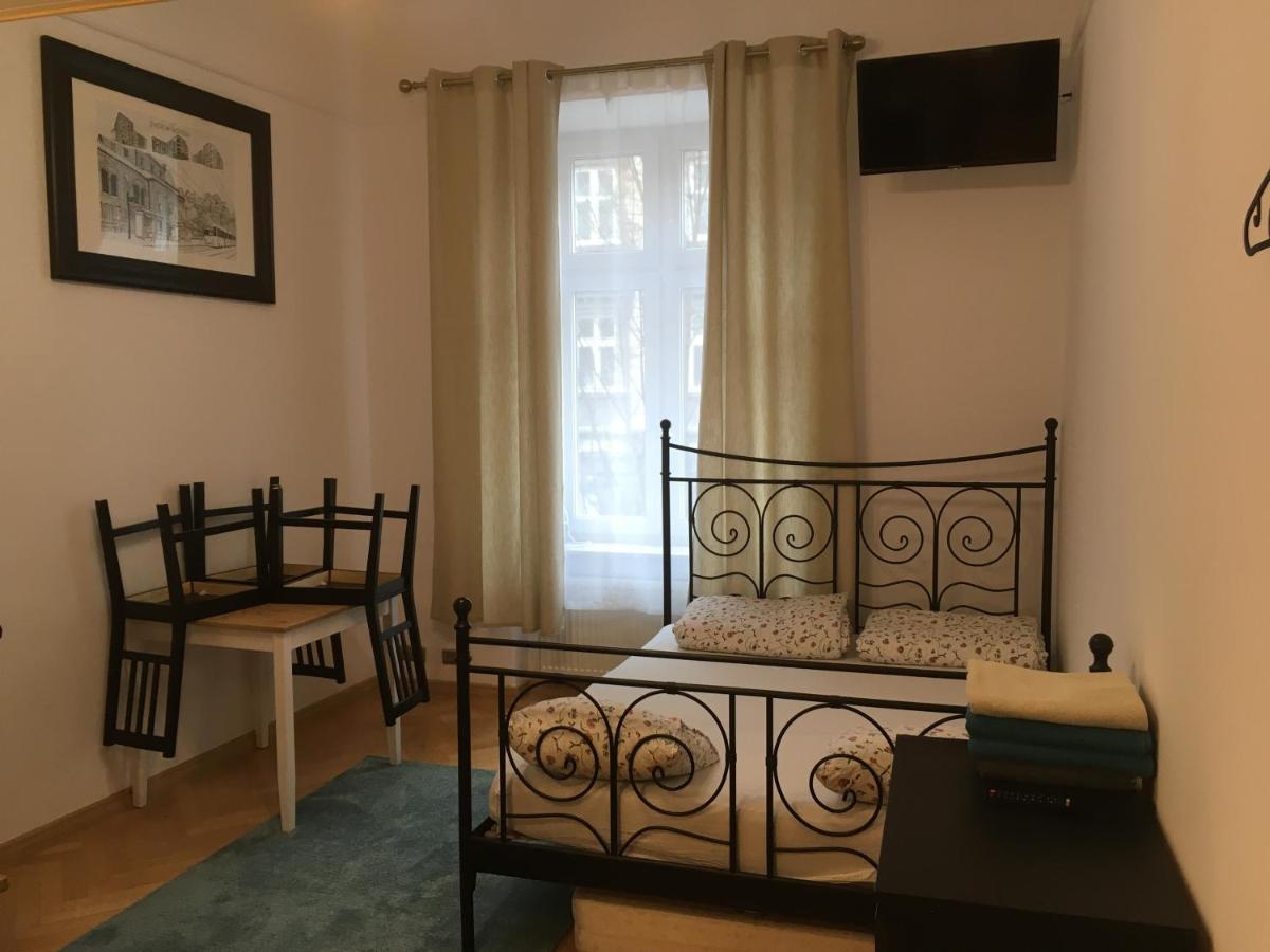 Main Square Apartaments Краків Екстер'єр фото