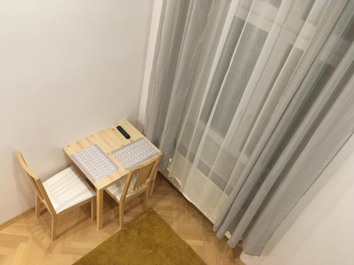 Main Square Apartaments Краків Екстер'єр фото